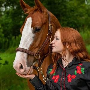 Meet your Posher, Klairissa